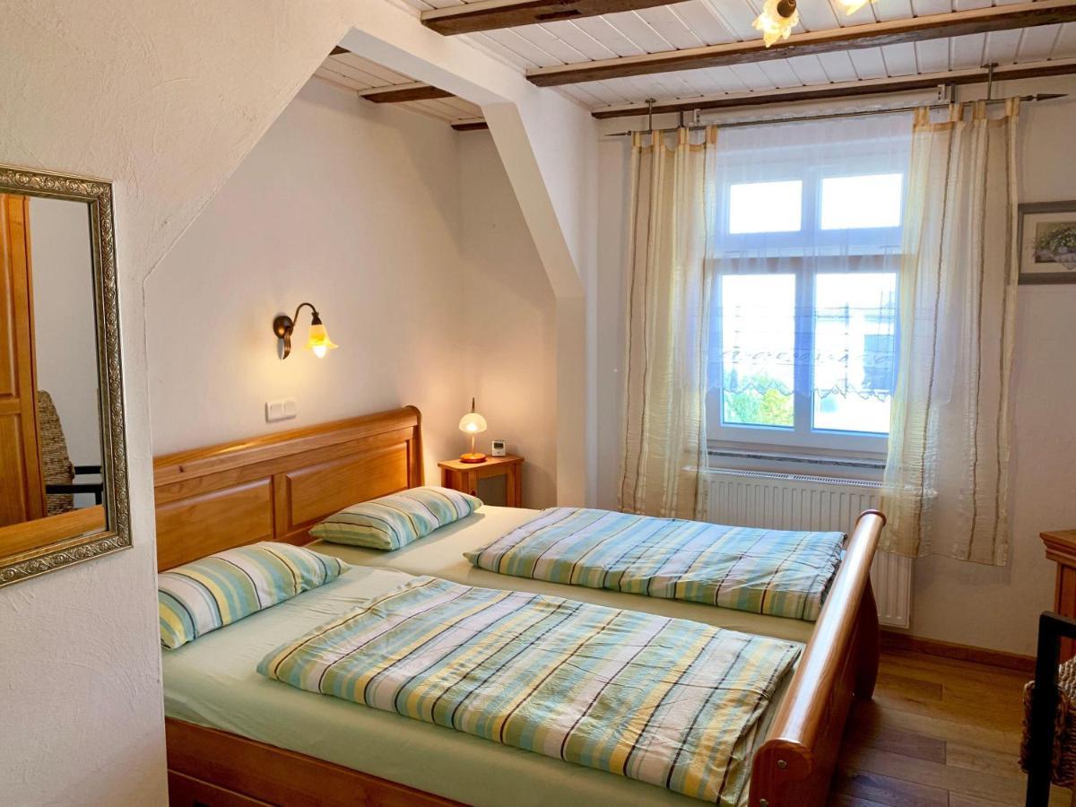 Villa-Rosengarten-Ferienwohnung-Baumhaus-Mit-Seeblick Sassnitz Dış mekan fotoğraf
